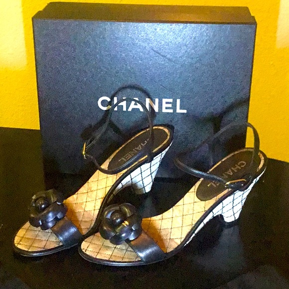 CHANEL” wedge sandals Eu 41” (11) 💯%❤️🌹 - Picture 2 of 7